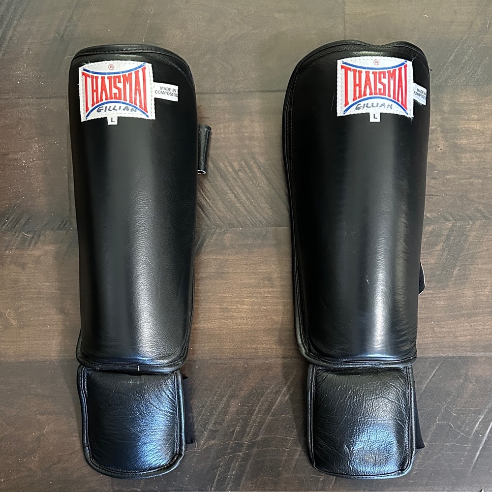 Thaismai Black Shin Guards